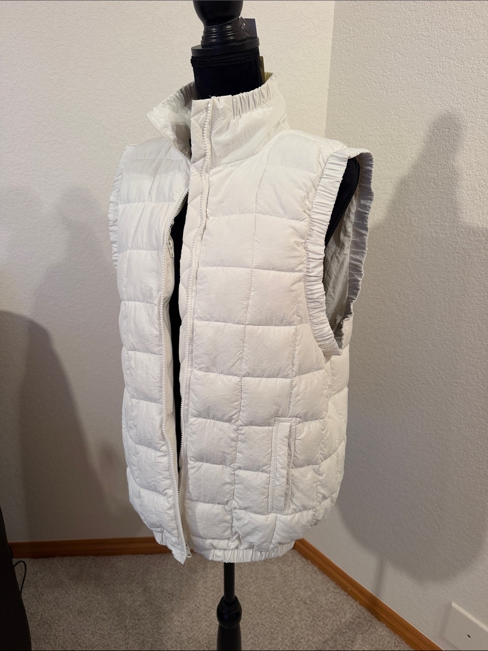 White Quilted Ruffle-Trim Puffer Vest